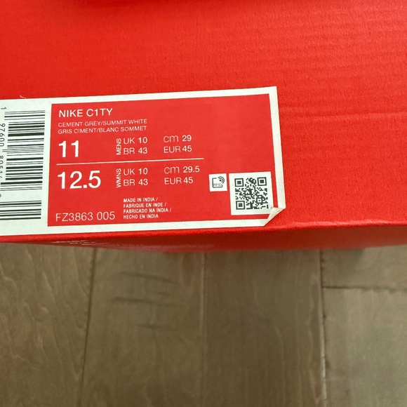 Men’s sneakers - Picture 1 of 4